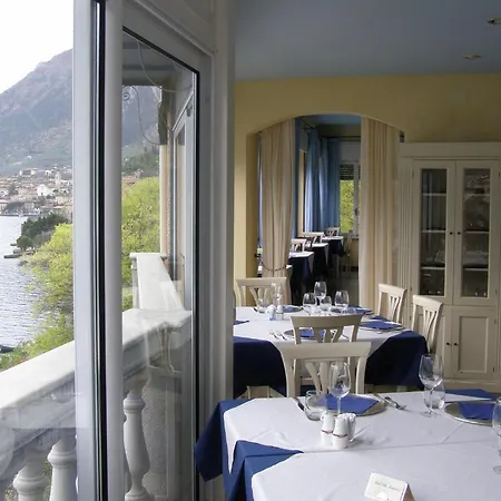 Romantica Hotell 3*