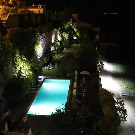 Hotell Romantica 3*