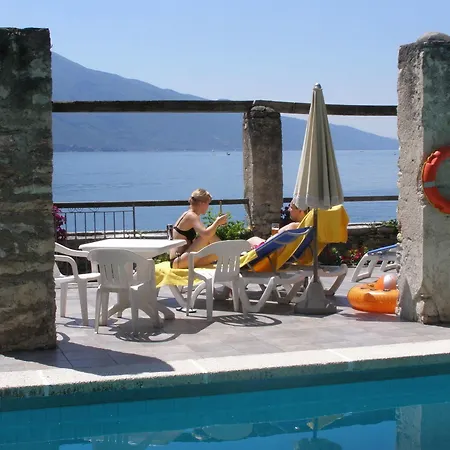 Romantica Hotell 3*
