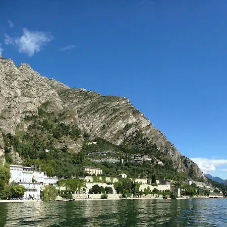 Romantica Limone sul Garda