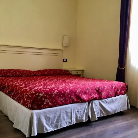 Romantica Hotel