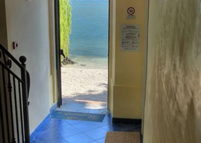 Hotel Romantica Limone sul Garda