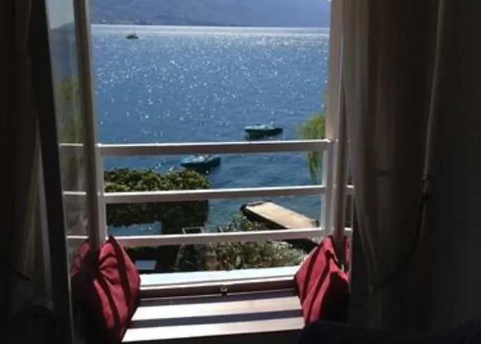 Hotel Romantica Limone sul Garda