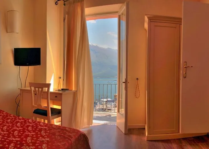 Romantica 3* Limone sul Garda