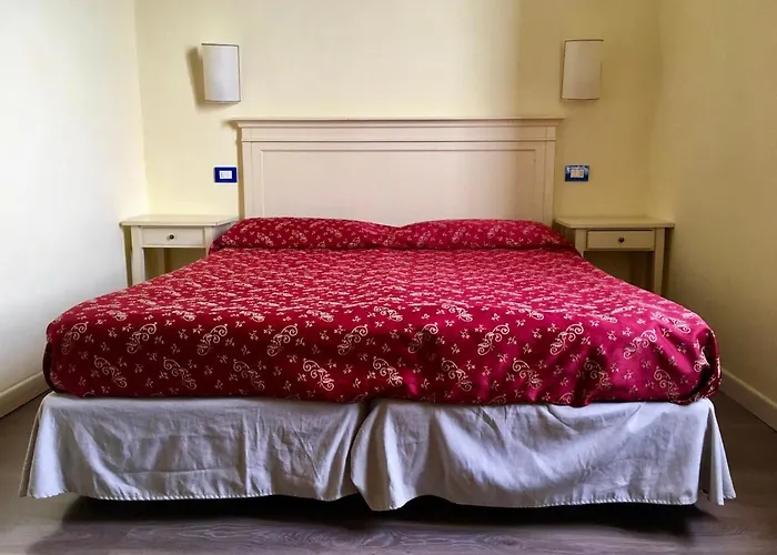 Romantica Hotel Limone sul Garda